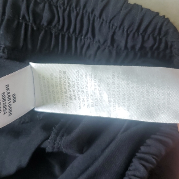 Zella running shorts. Size 10-12. - Picture 5 of 5